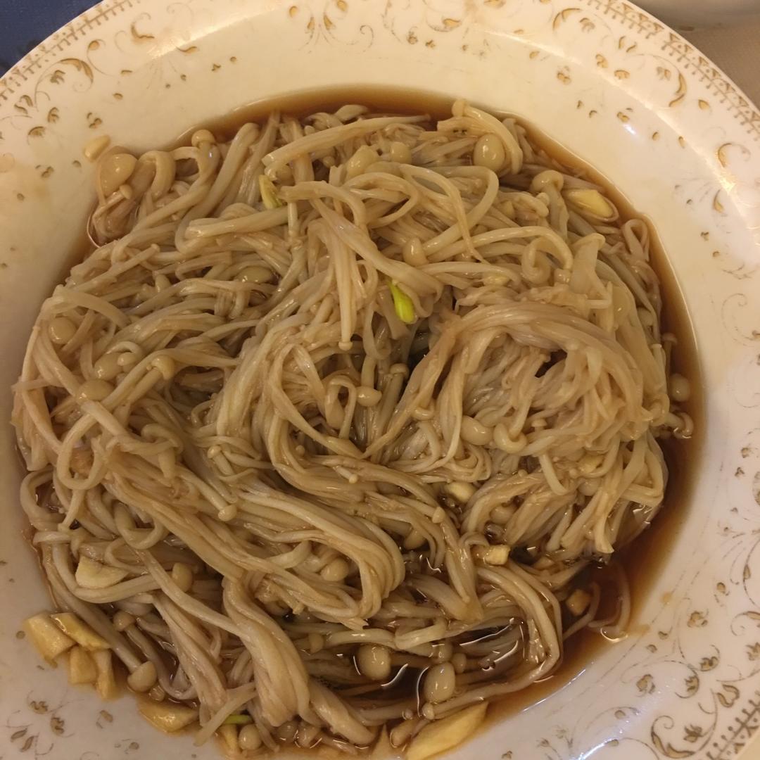 凉拌金针菇