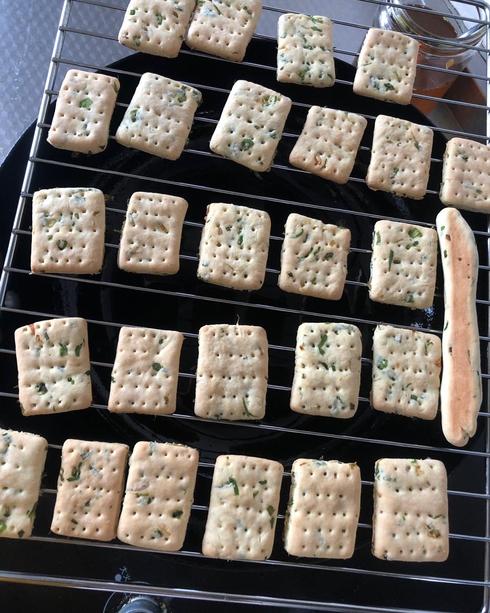 香葱苏打饼干