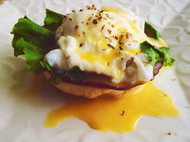 Eggs Benedict 班尼迪克蛋