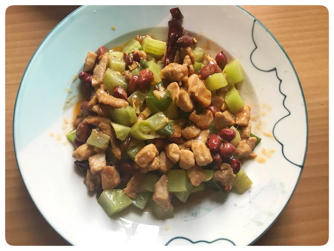 宫保肉丁（正宗宫保鸡丁的做法）