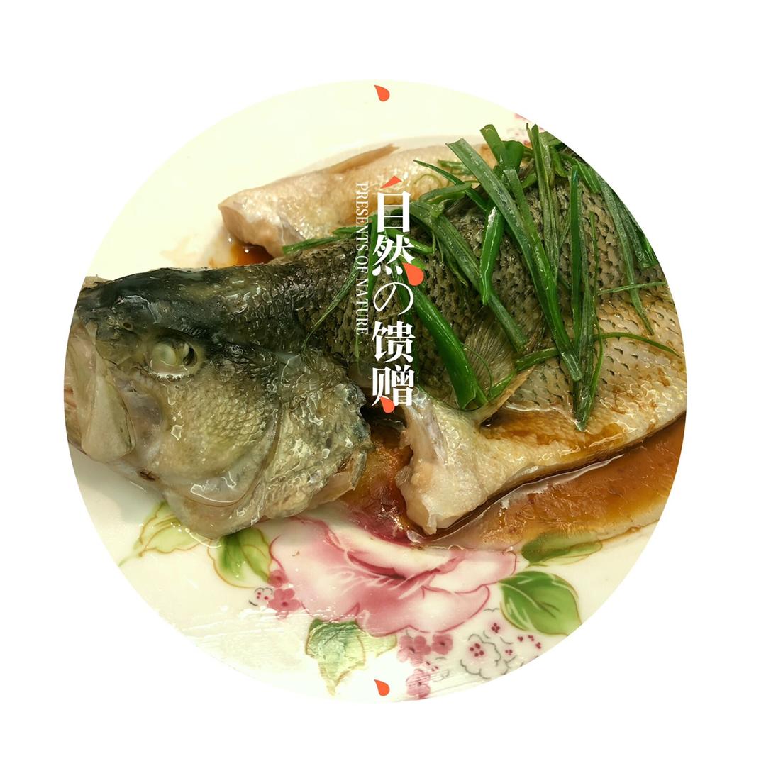 蒸鲈鱼
