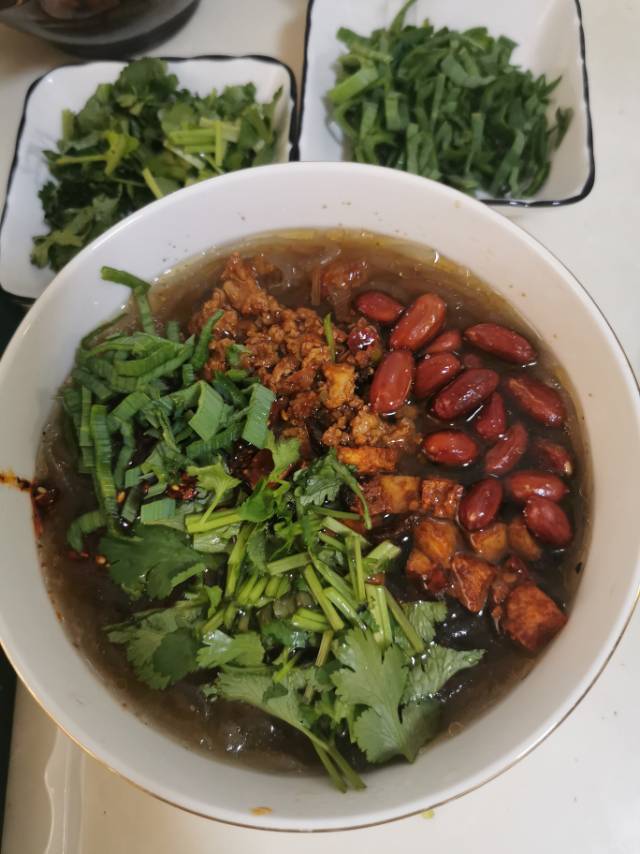 堂妈小厨——超好吃的酸辣粉