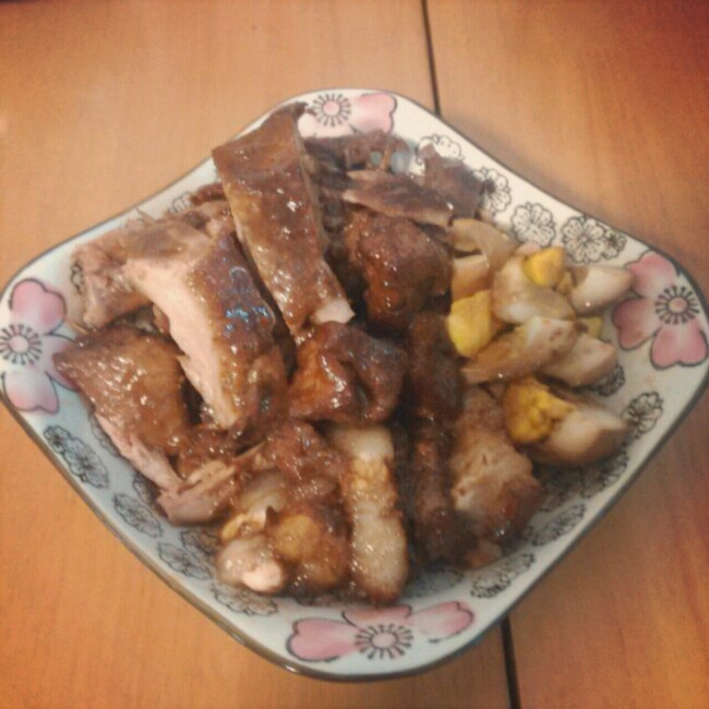 卤鸭腿