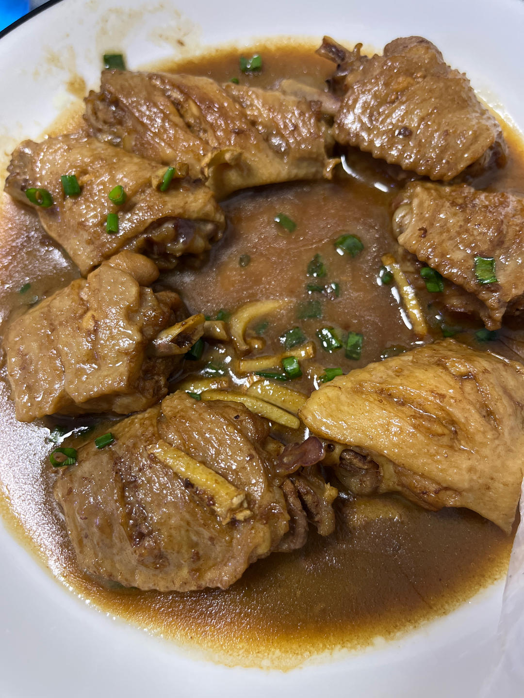 妈妈家的味道，吃了停不下来的红烧鸡翅