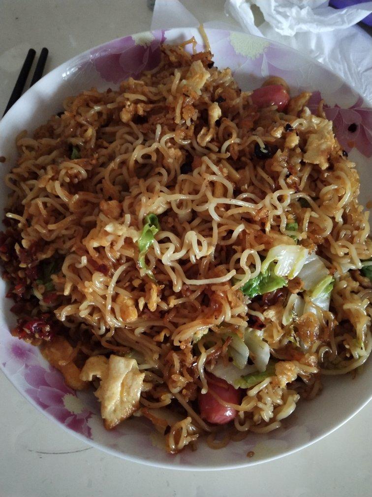 鸡蛋青菜炒面（宝宝面）