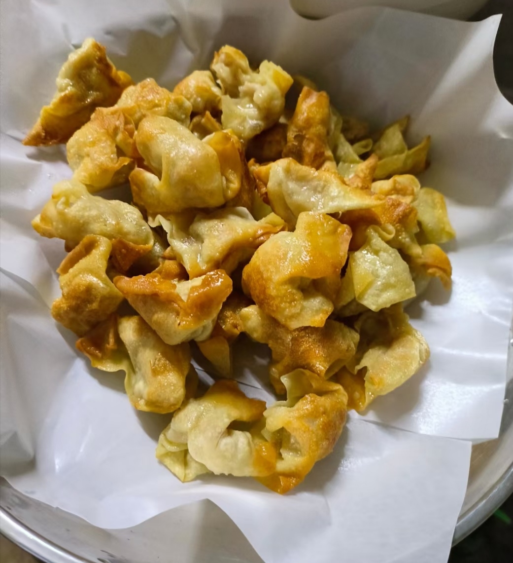 煎云吞丶饺子的做法