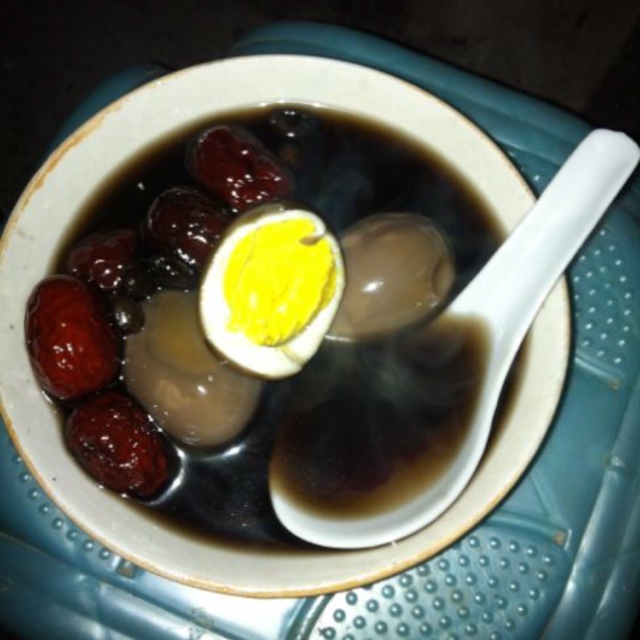 当归红枣鸡蛋汤