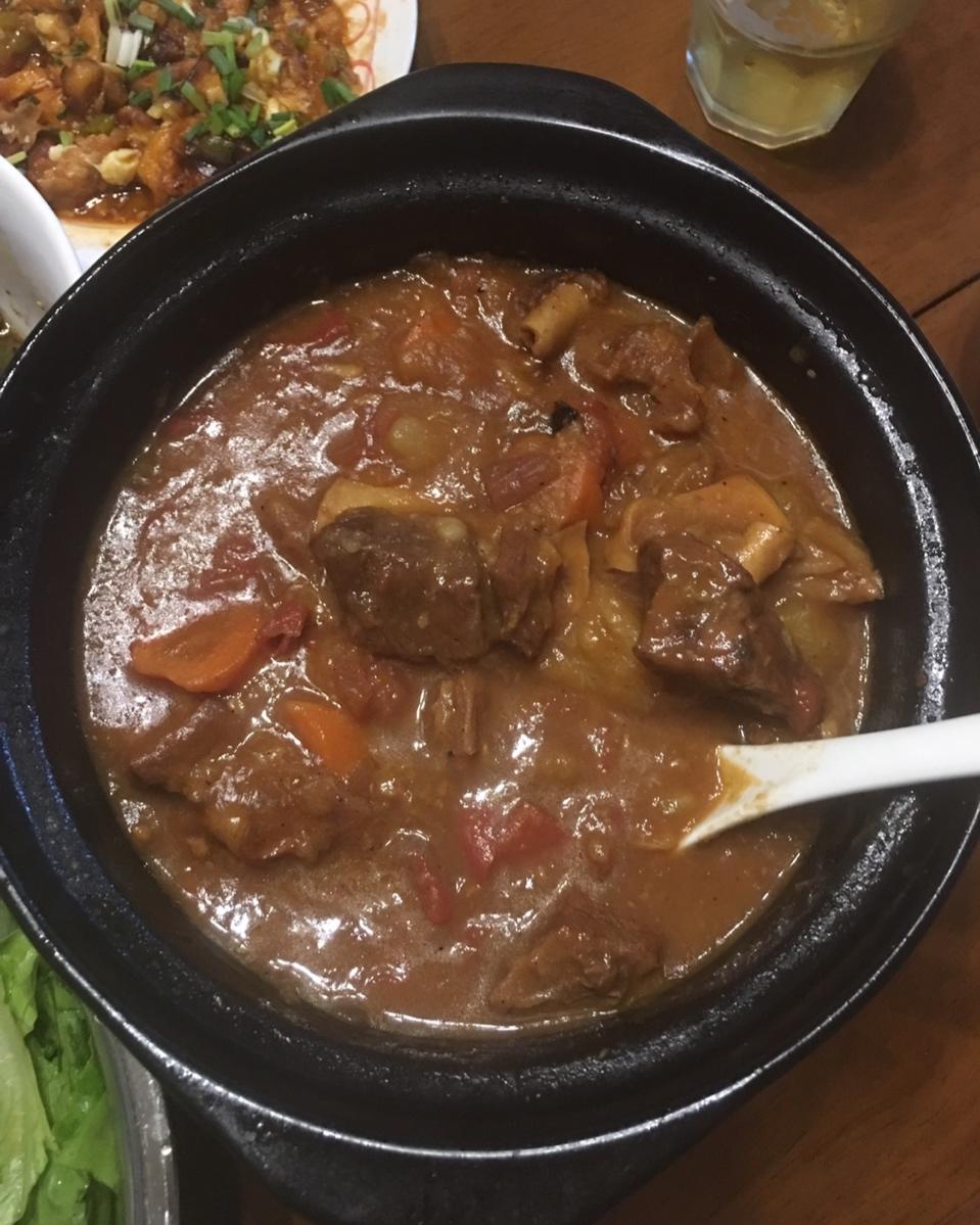 番茄土豆炖牛腩