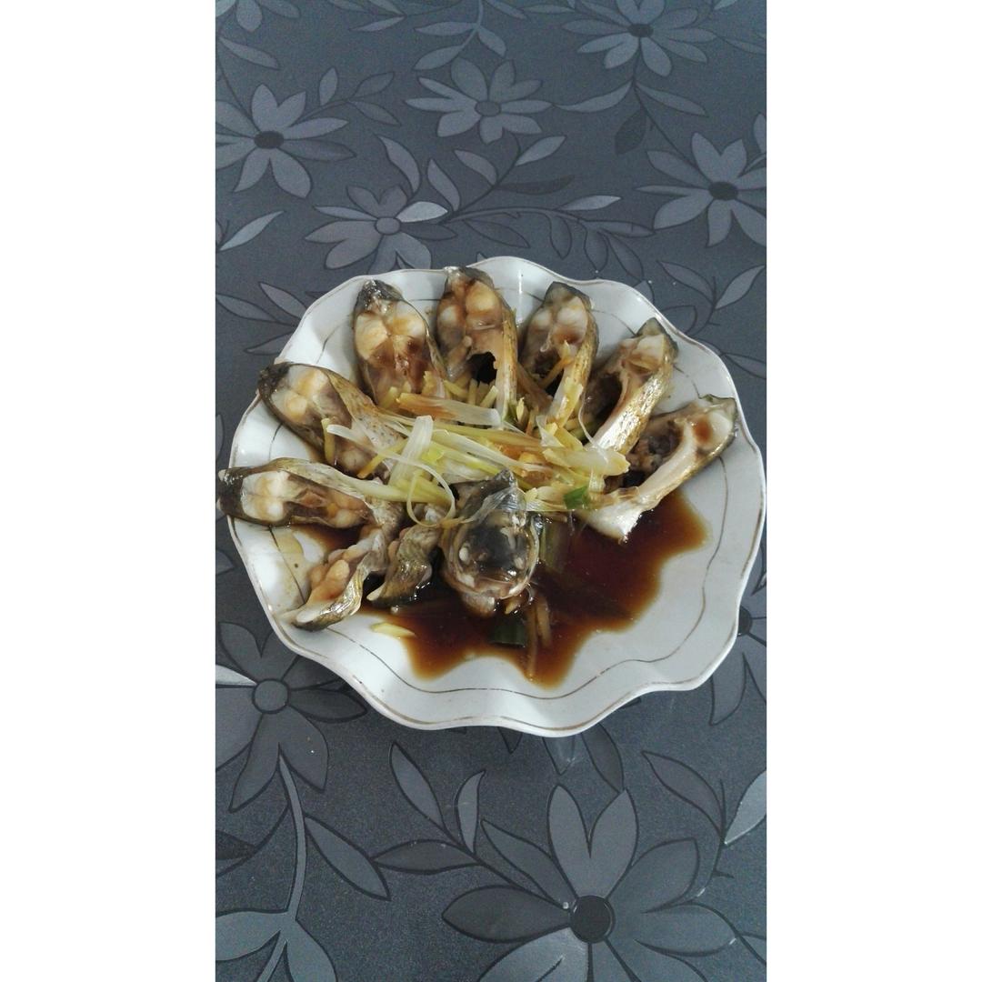 孔雀开屏清蒸鱼