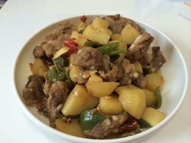 家常红烧排骨