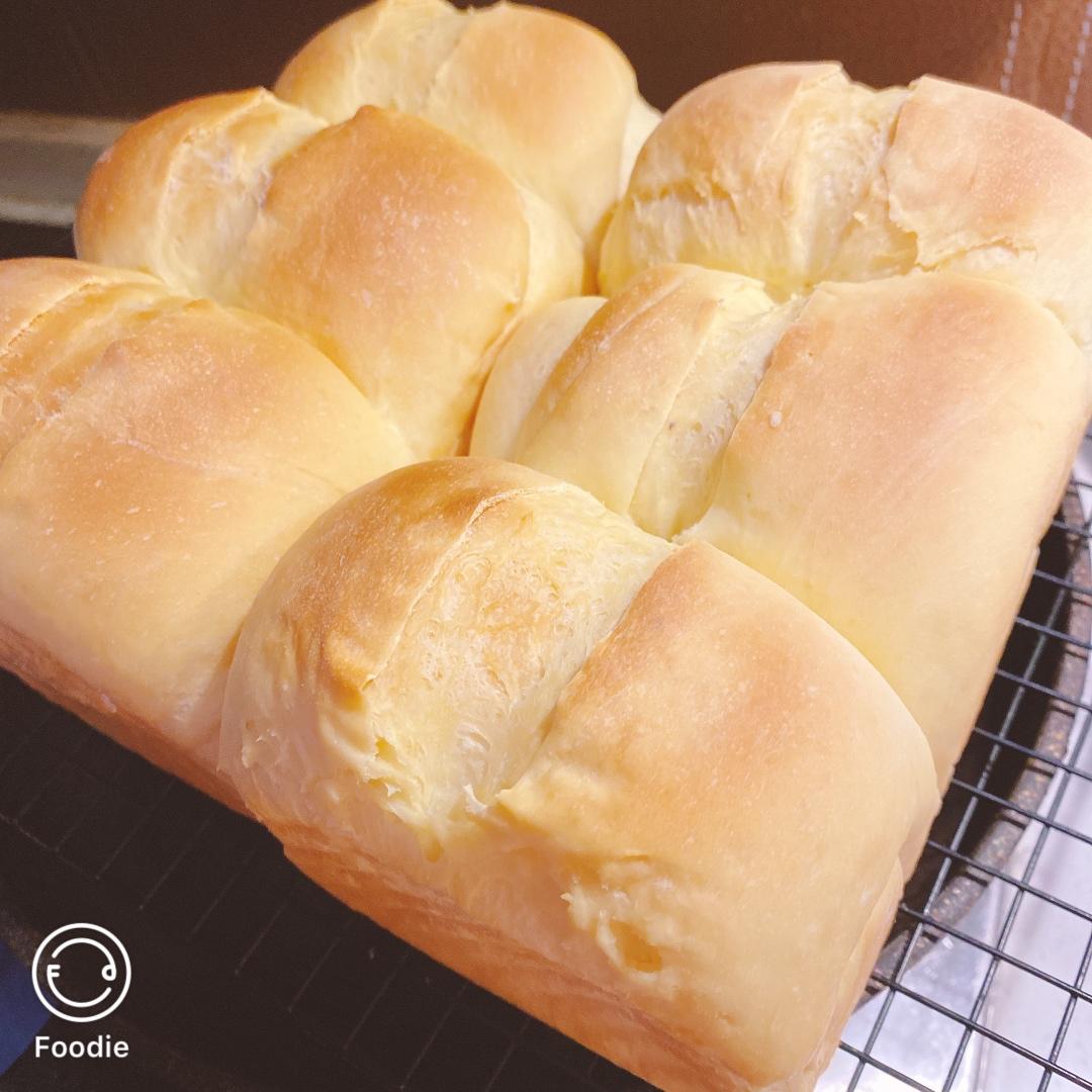 吐司，奶香手撕面包，超级香浓