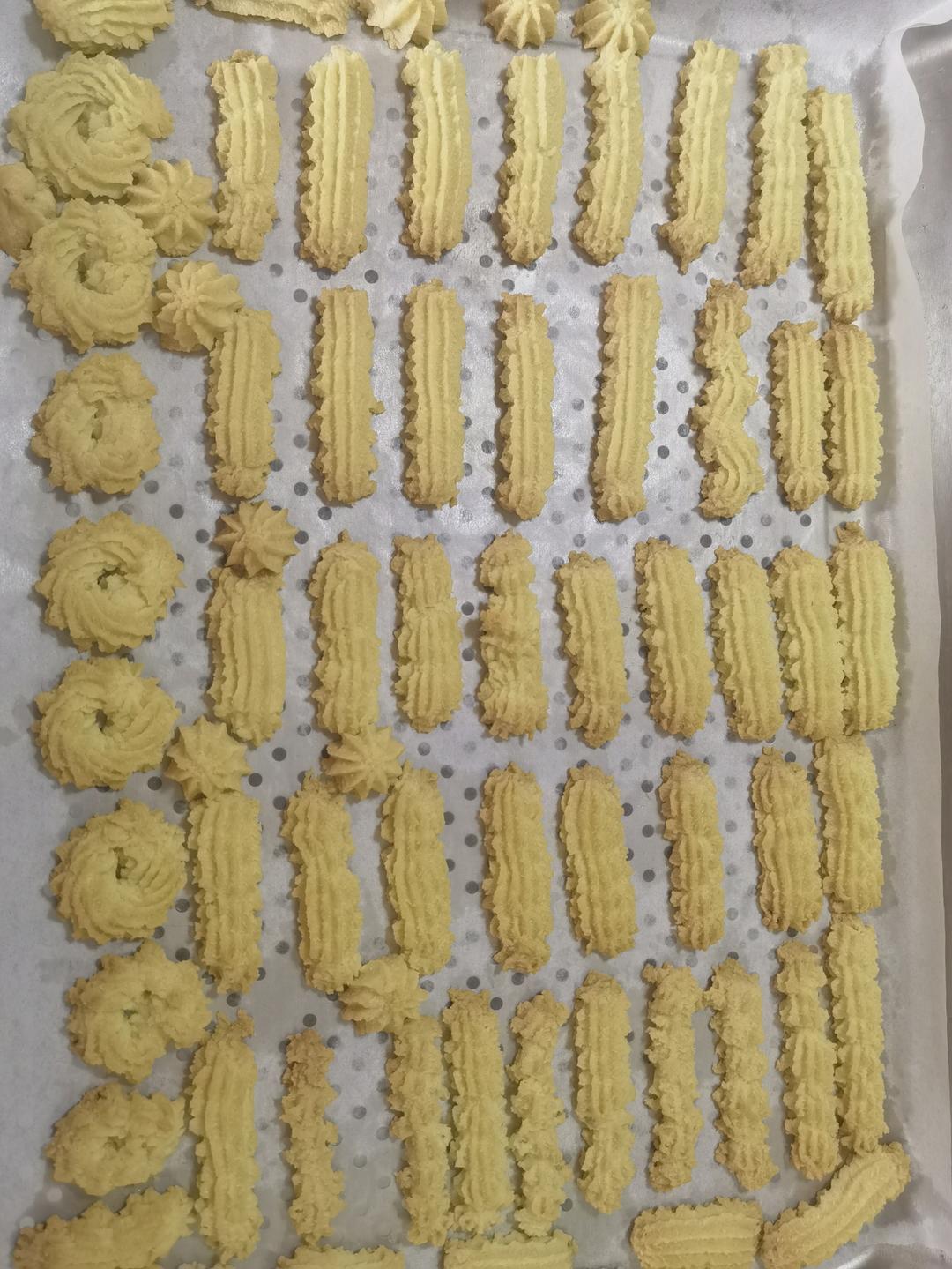 曲奇饼干，完美配方超好挤，酥到不敢碰，一个月还能酥掉渣