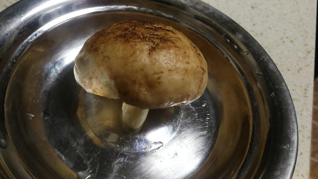 蘑菇包（奶黄馅）