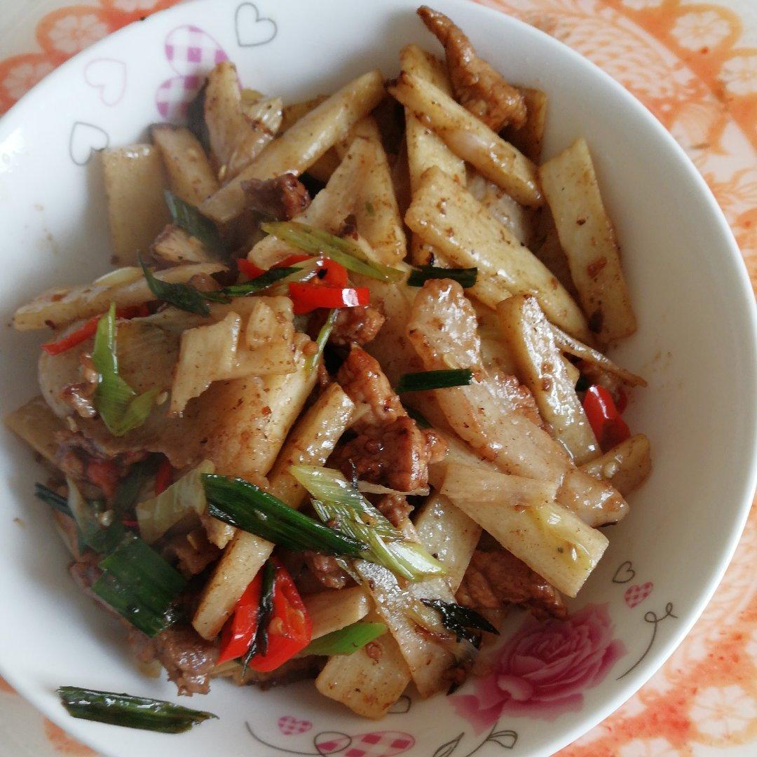 肉炒淮山