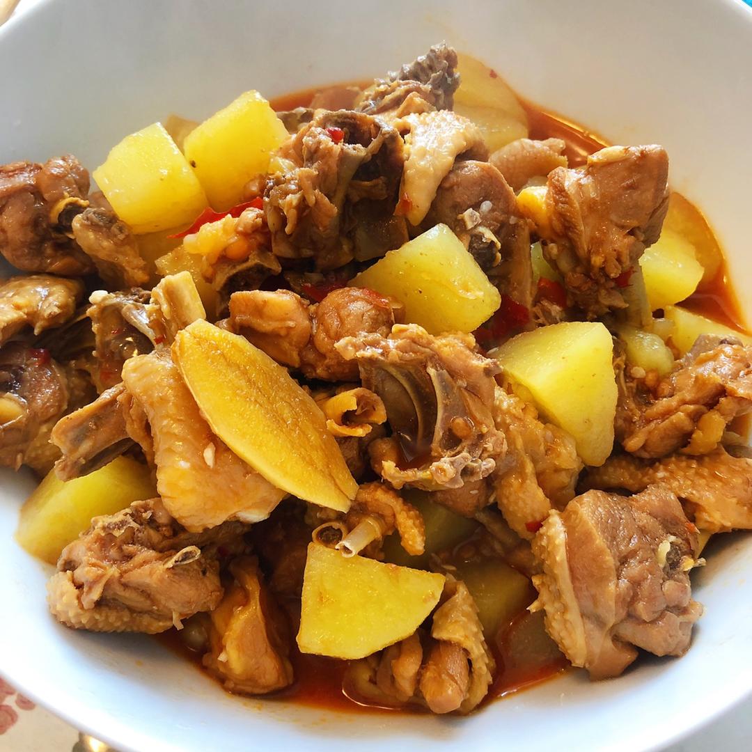 土豆烧鸡（非常下饭哦~）