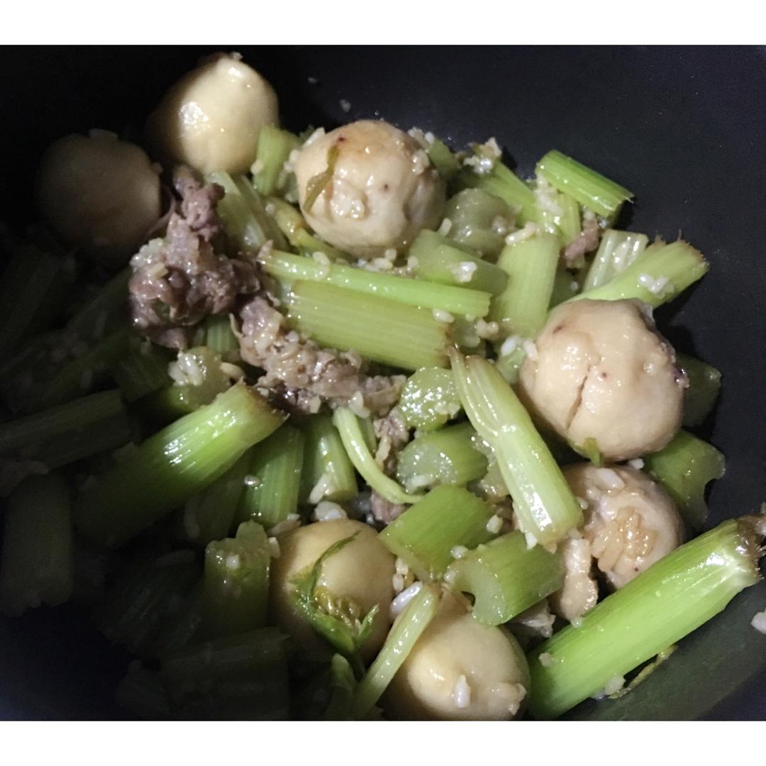 芹菜牛肉末「下饭神器」