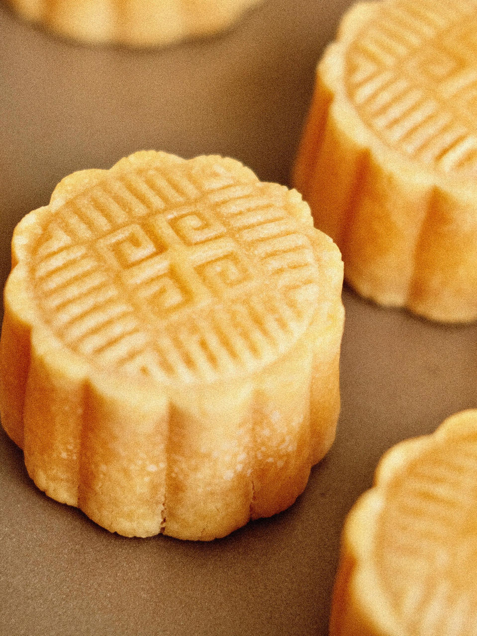 💃奶黄流心月饼——这是可以让你坐稳朋友圈厨霸位置的月饼🥮，没人点赞算我输👎