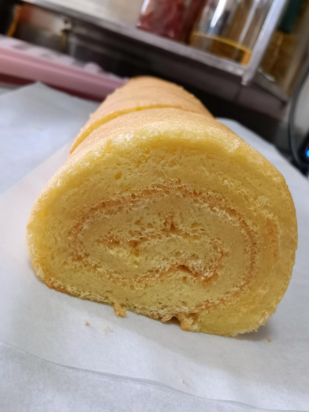 芒果蛋糕卷（详细的小四卷制作视频）