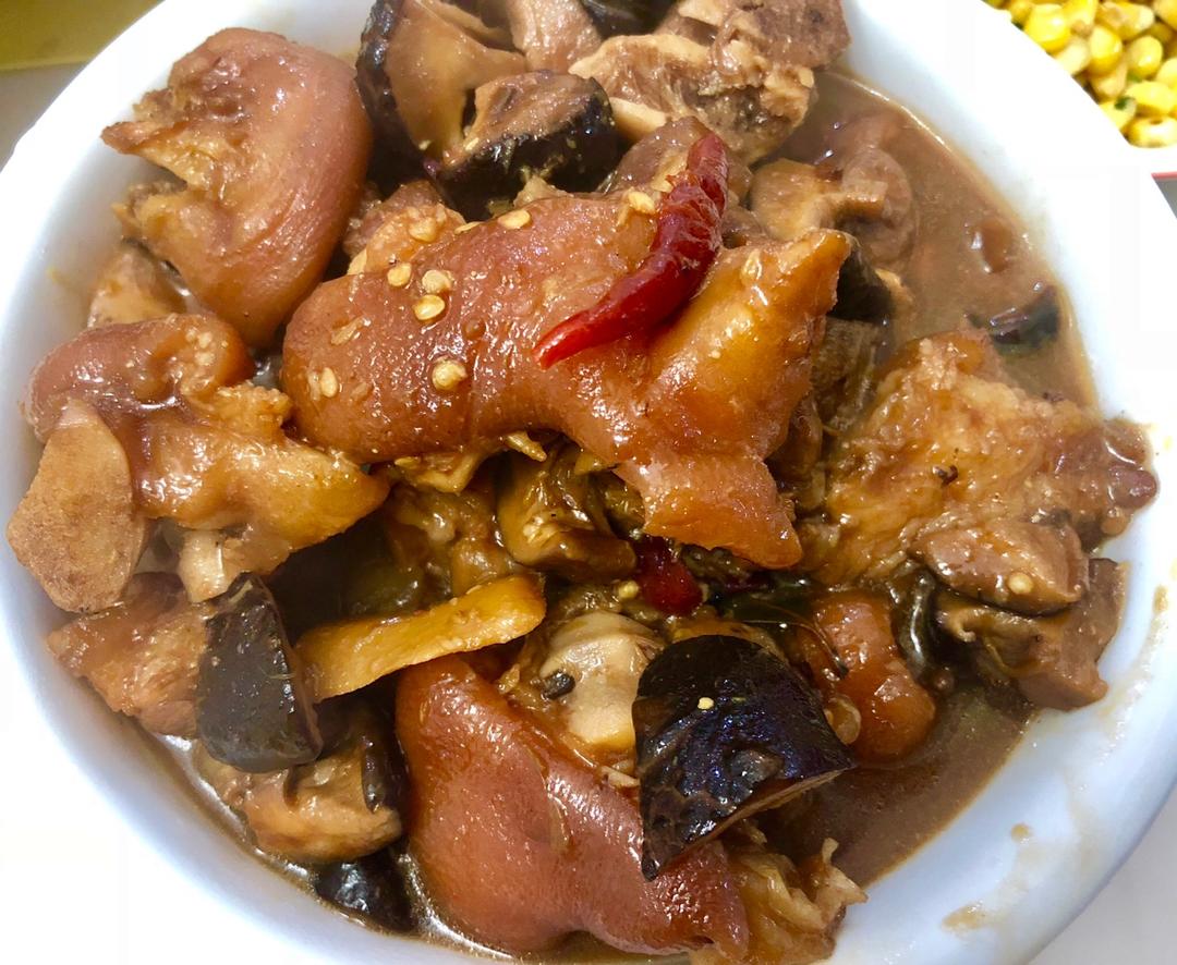 美味的家常菜：红烧猪蹄