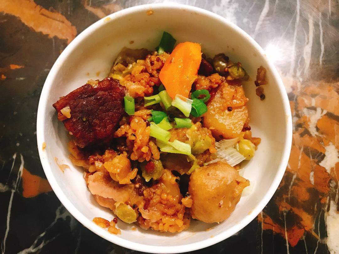 土豆牛腩焖饭