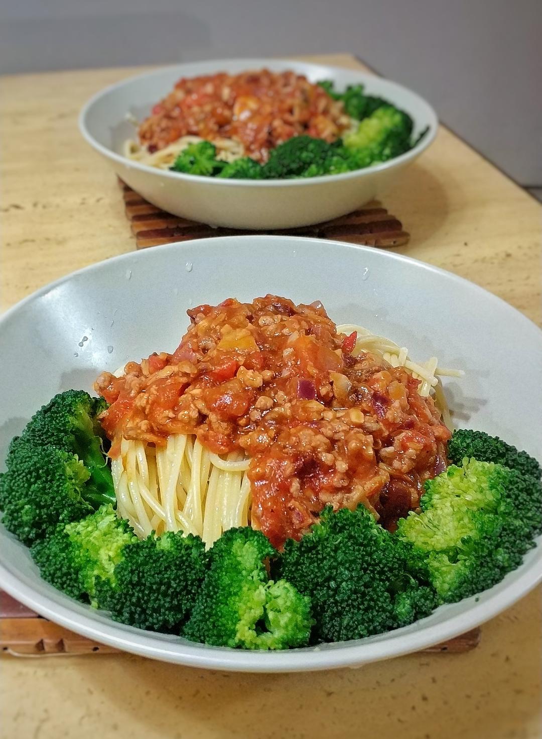 蘑菇肉酱意大利面