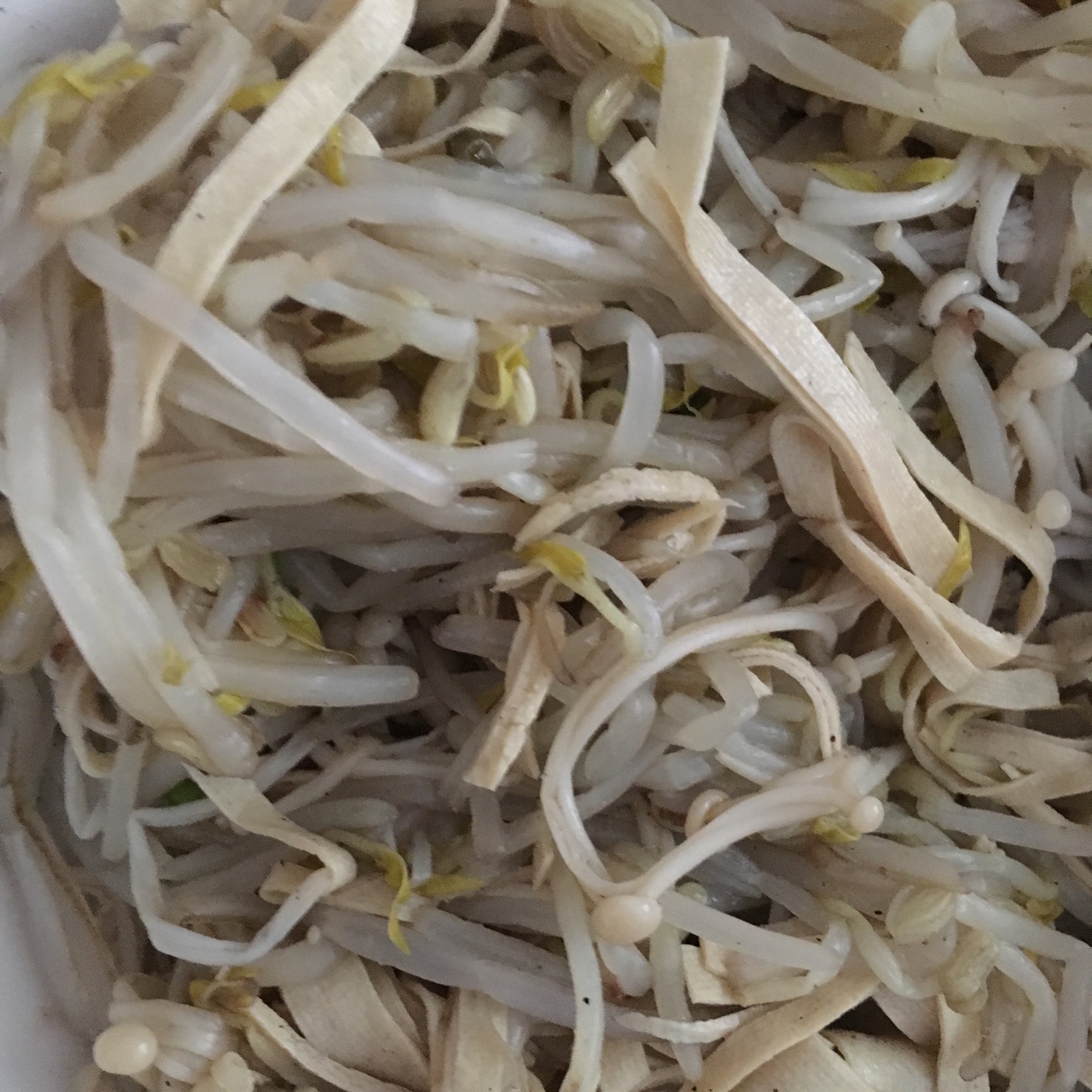 豆芽拌金针菇