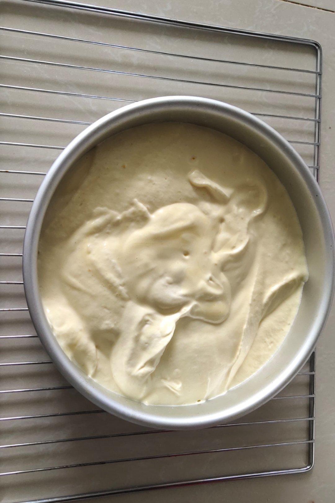 烤箱做蛋糕（戚风蛋糕的做法）