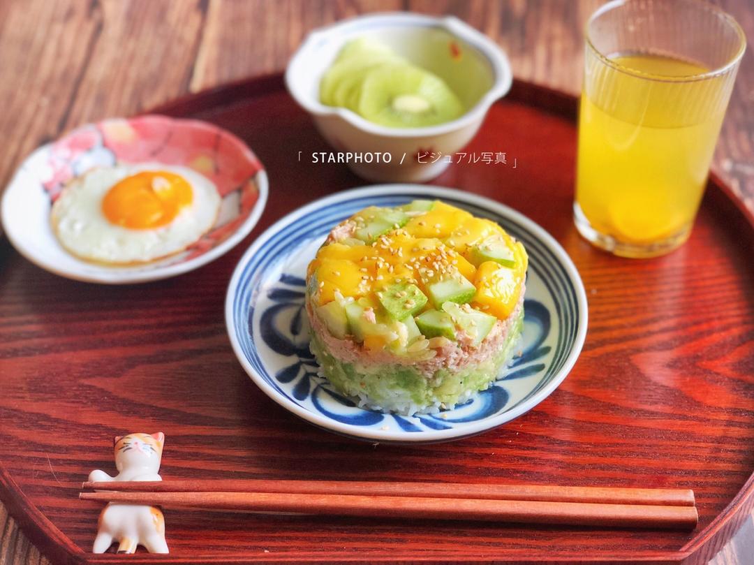 夏日缤纷金枪鱼寿司塔