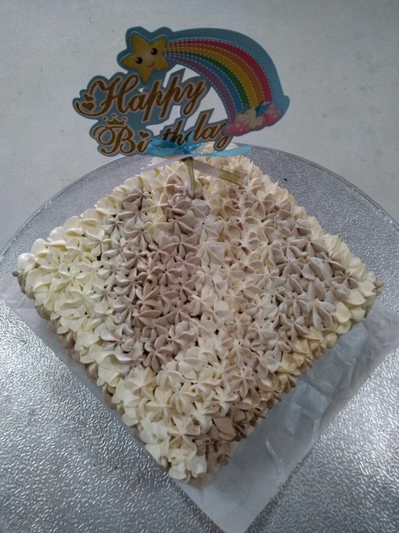 巧克力奶油蛋糕