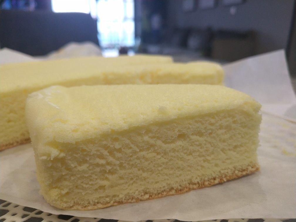 简单易成功的古早蛋糕 戚风蛋糕