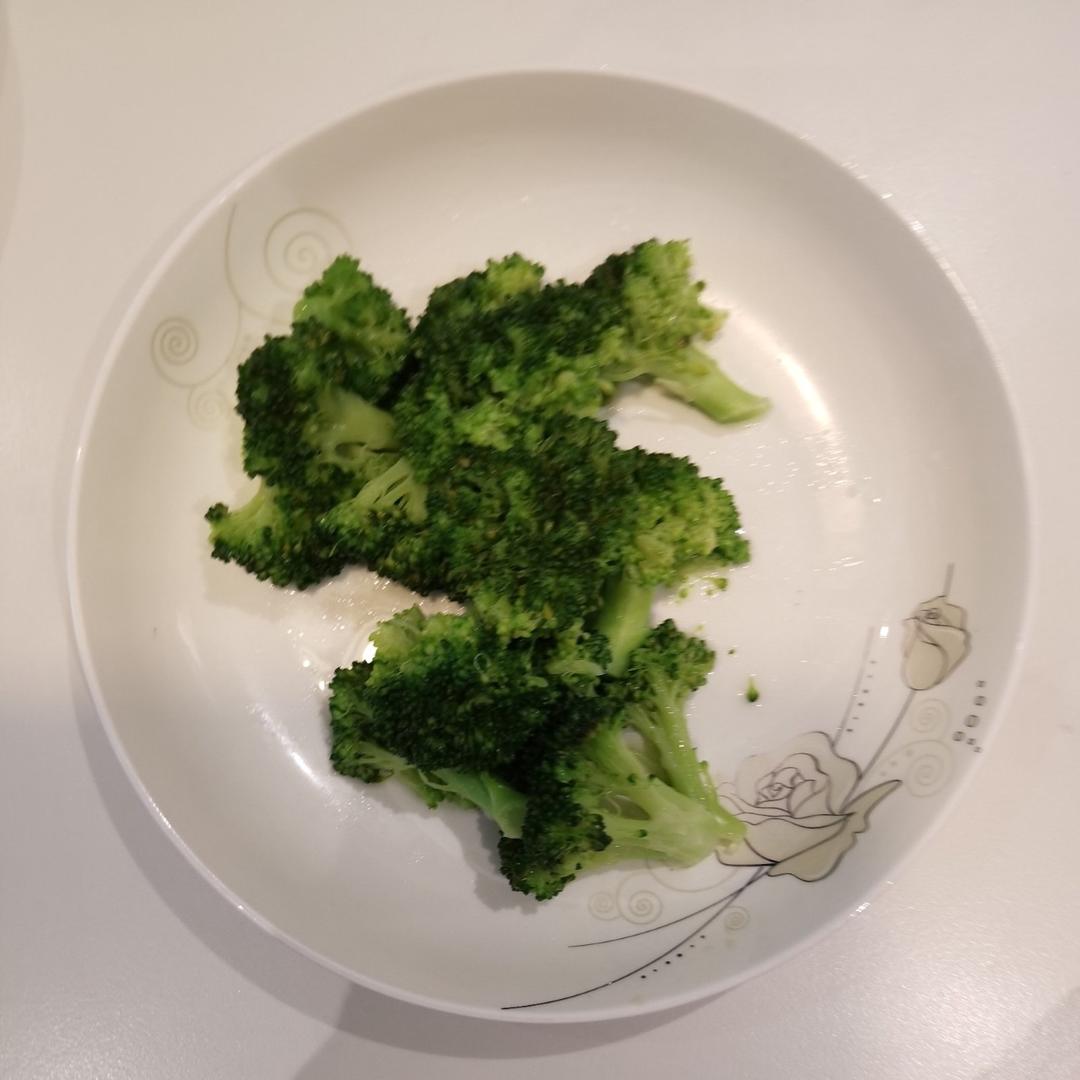 白灼西兰花（苔）