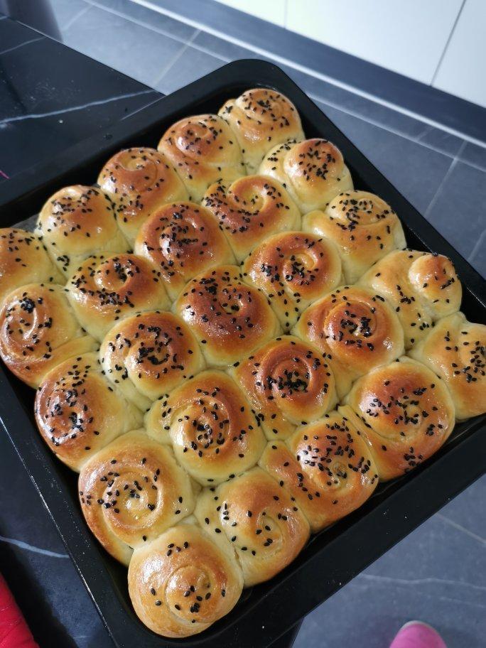 脆底蜂蜜小面包