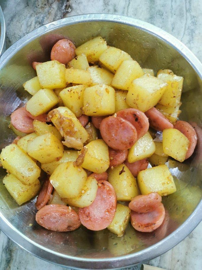 孜然土豆火腿肠 香辣过瘾还便宜！