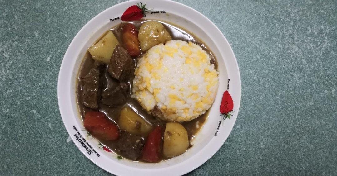咖喱牛肉饭