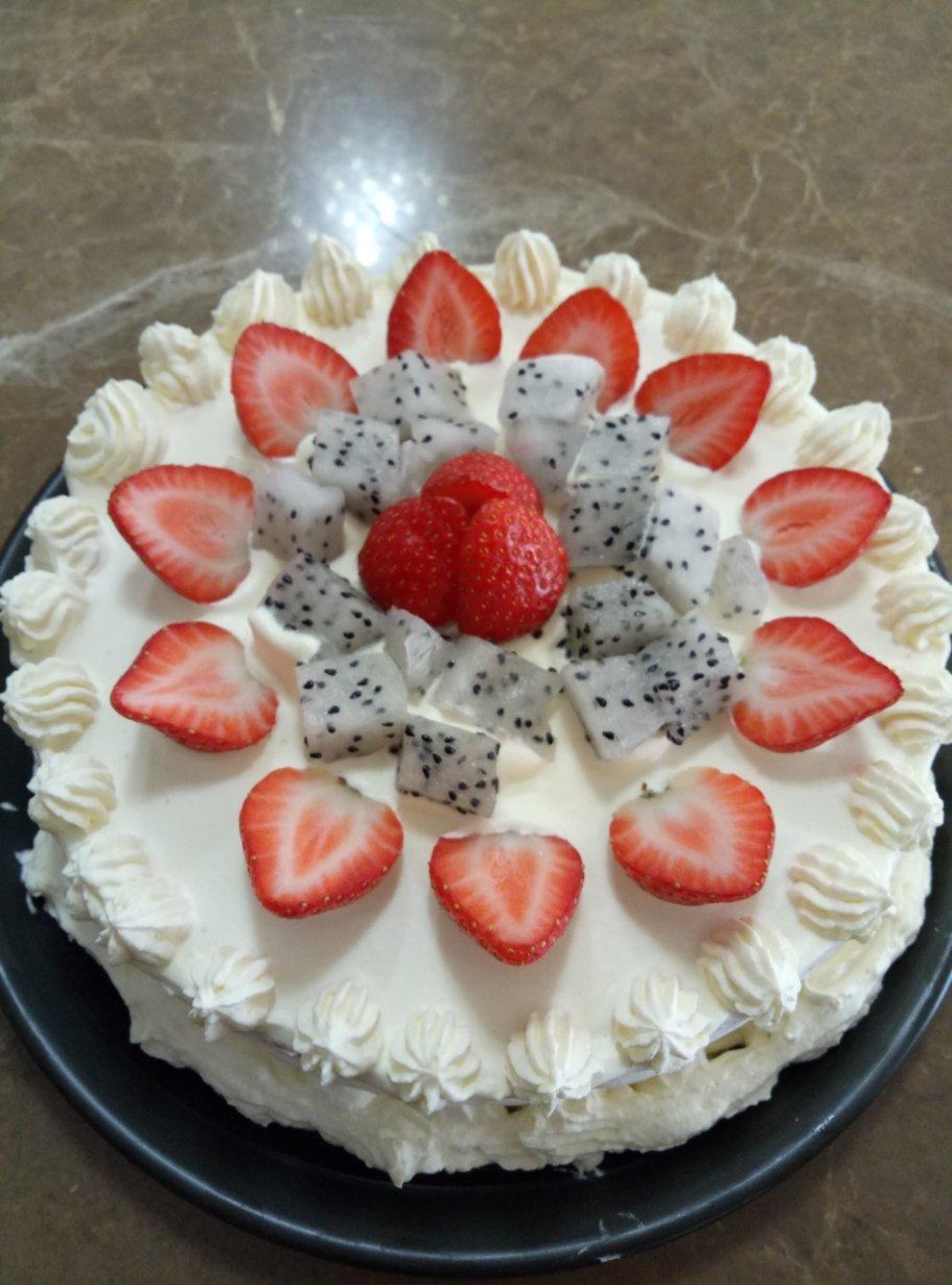 《Tinrry+》草莓奶油蛋糕（8寸配方）