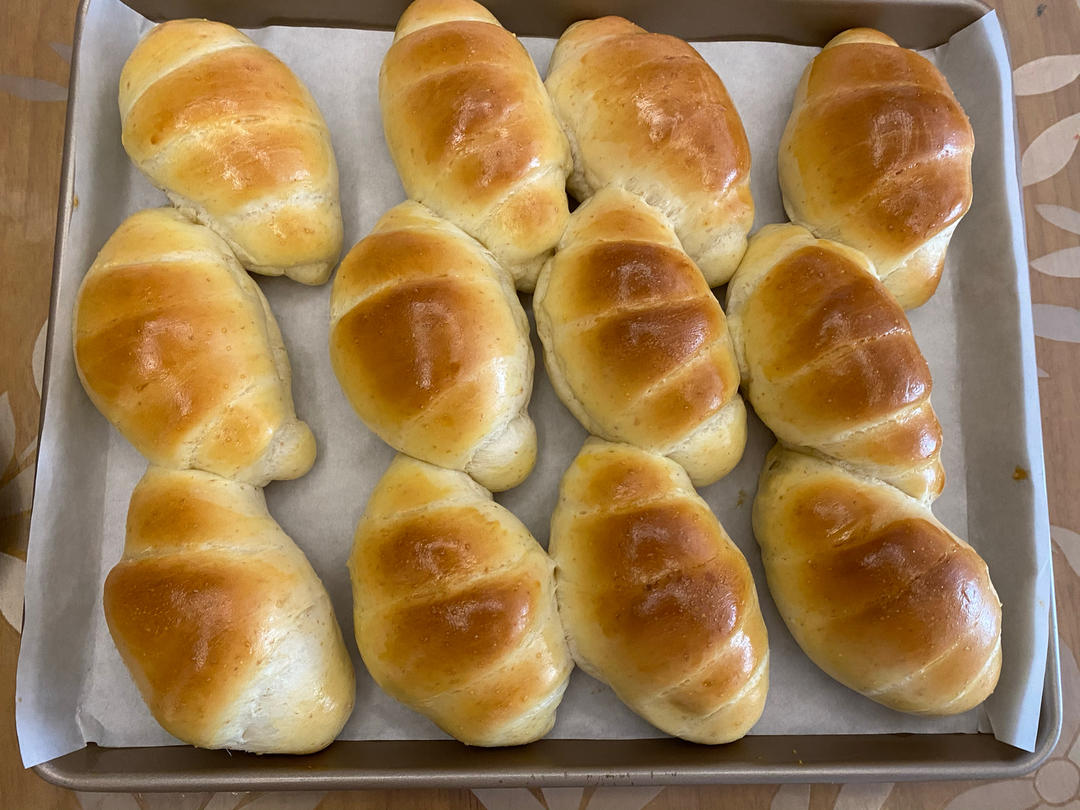 手揉小小牛角包🥐（牛奶面包配方）