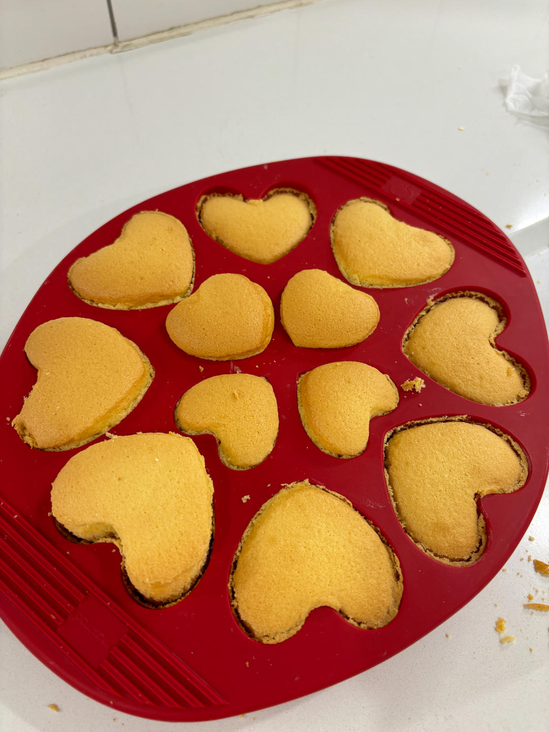 【保姆级教程】在家怎么做出好吃的海绵蛋糕？