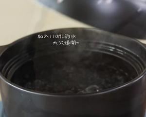 食美粥-美容抗衰粥系列｜“紫米薏米粥”又称薏仁紫糯米粥 早餐清香有嚼劲，美颜又美容，回味又无穷。的做法 步骤2