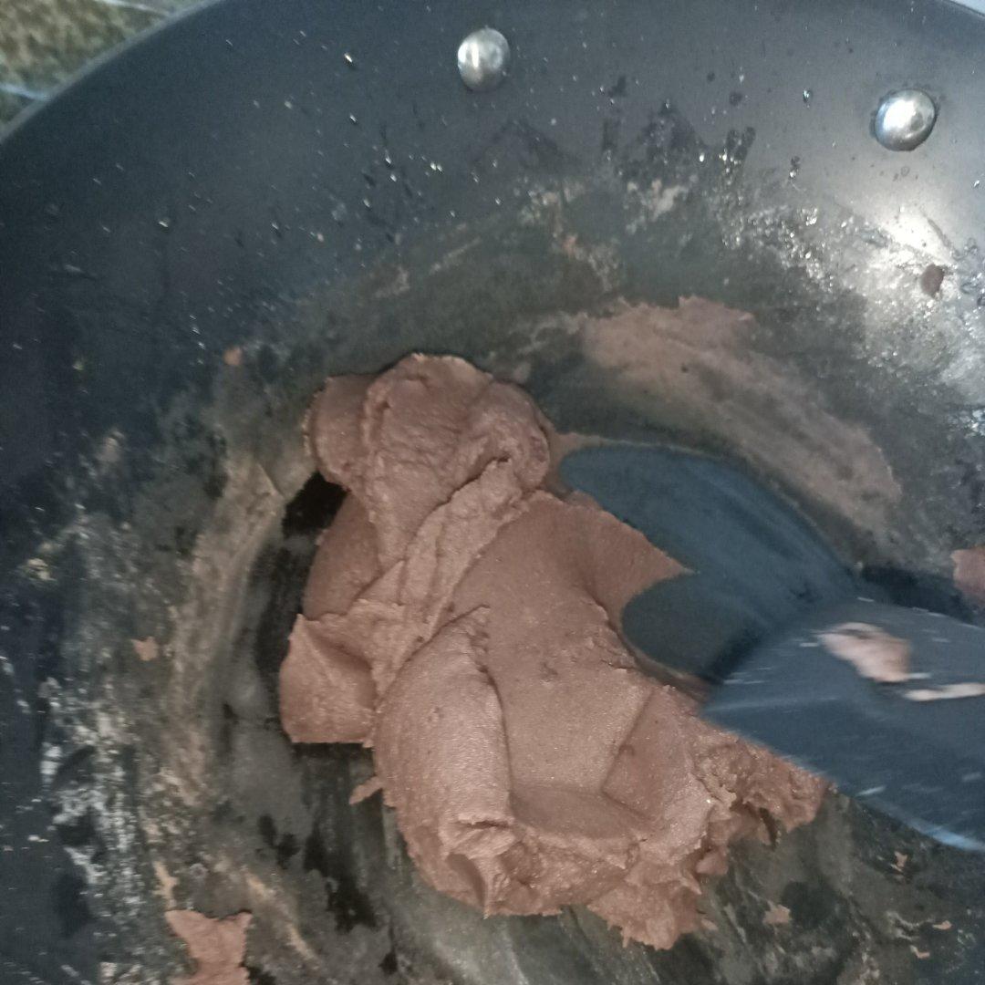 红豆沙馅，入口即化，古法制作无须机器