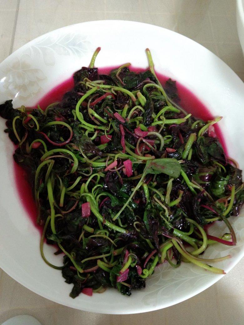 蒜茸炒红苋菜
