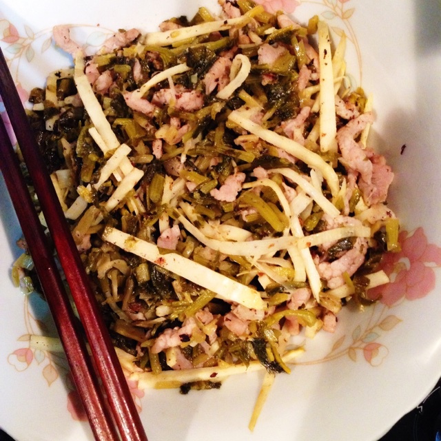 雪菜冬笋炒肉丝