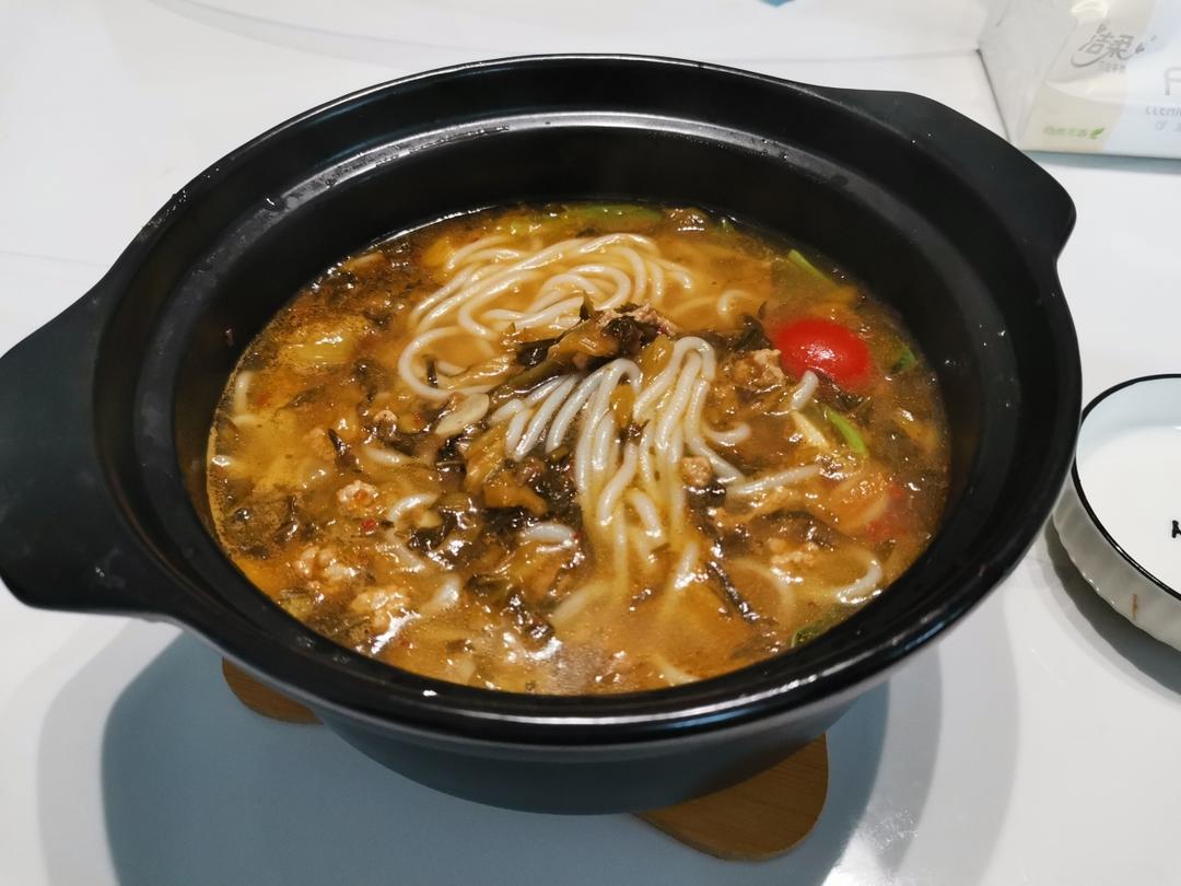 酸菜小锅米线-家庭版