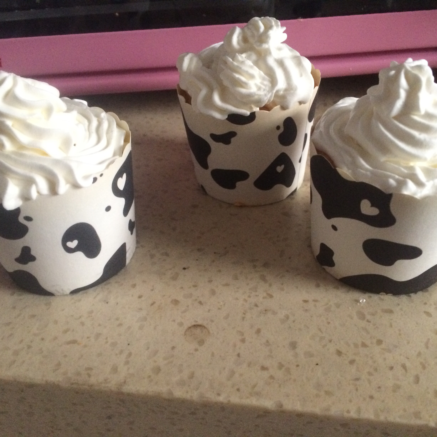 淡奶油纸杯蛋糕