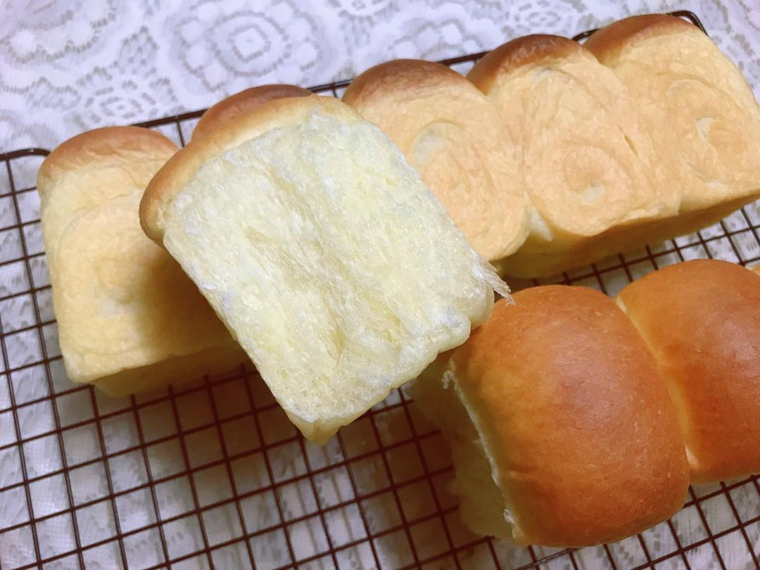 纯奶手撕吐司的做法 步骤1