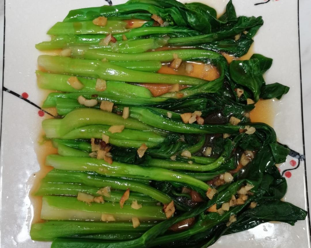 蚝油菜心～简单清淡爽口的做法