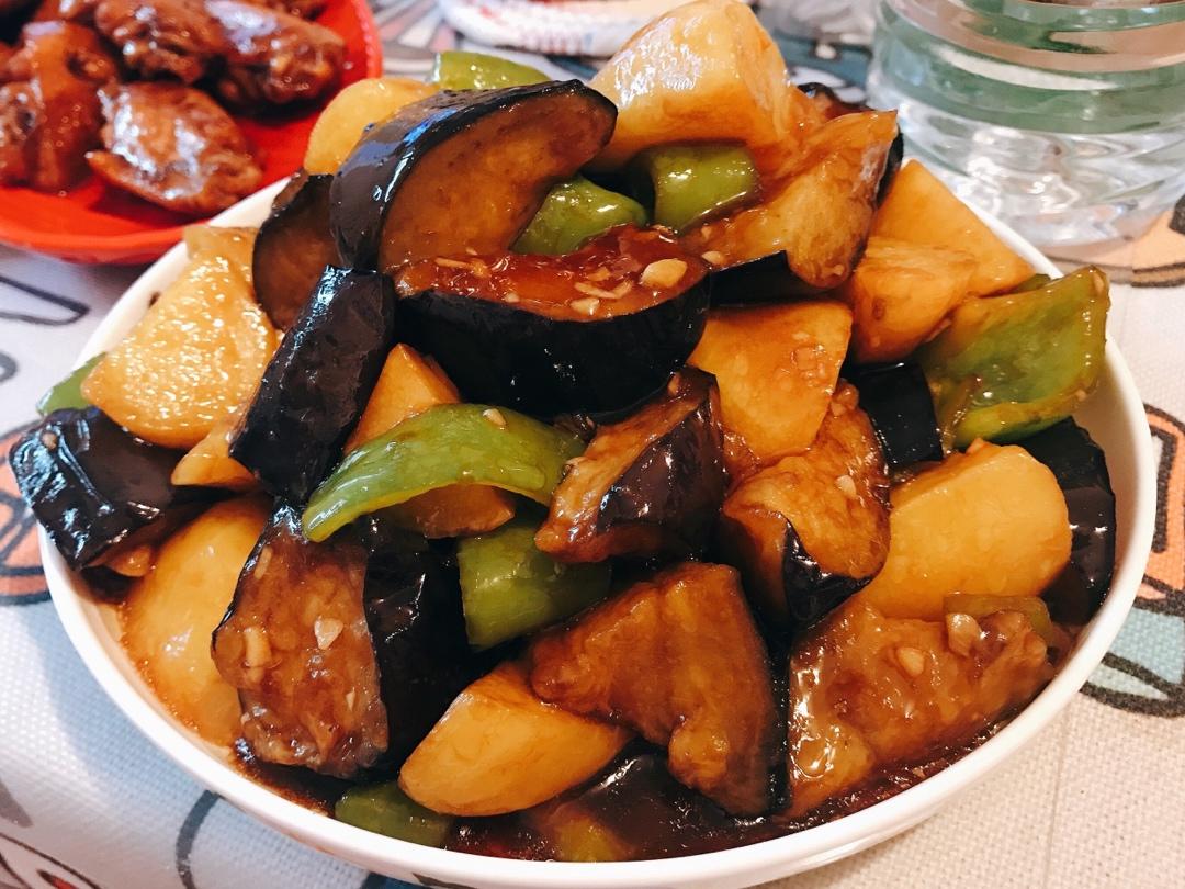 超级下饭的地三鲜