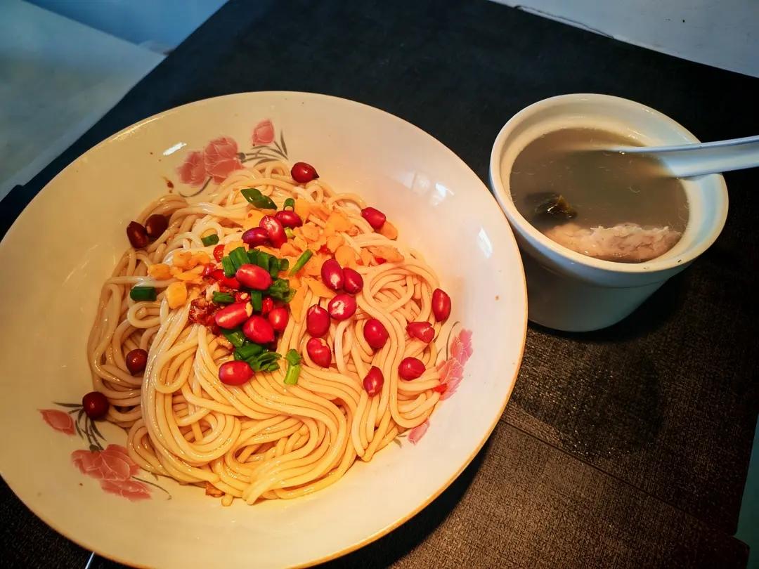 不一定正宗但一定好吃的南昌拌粉