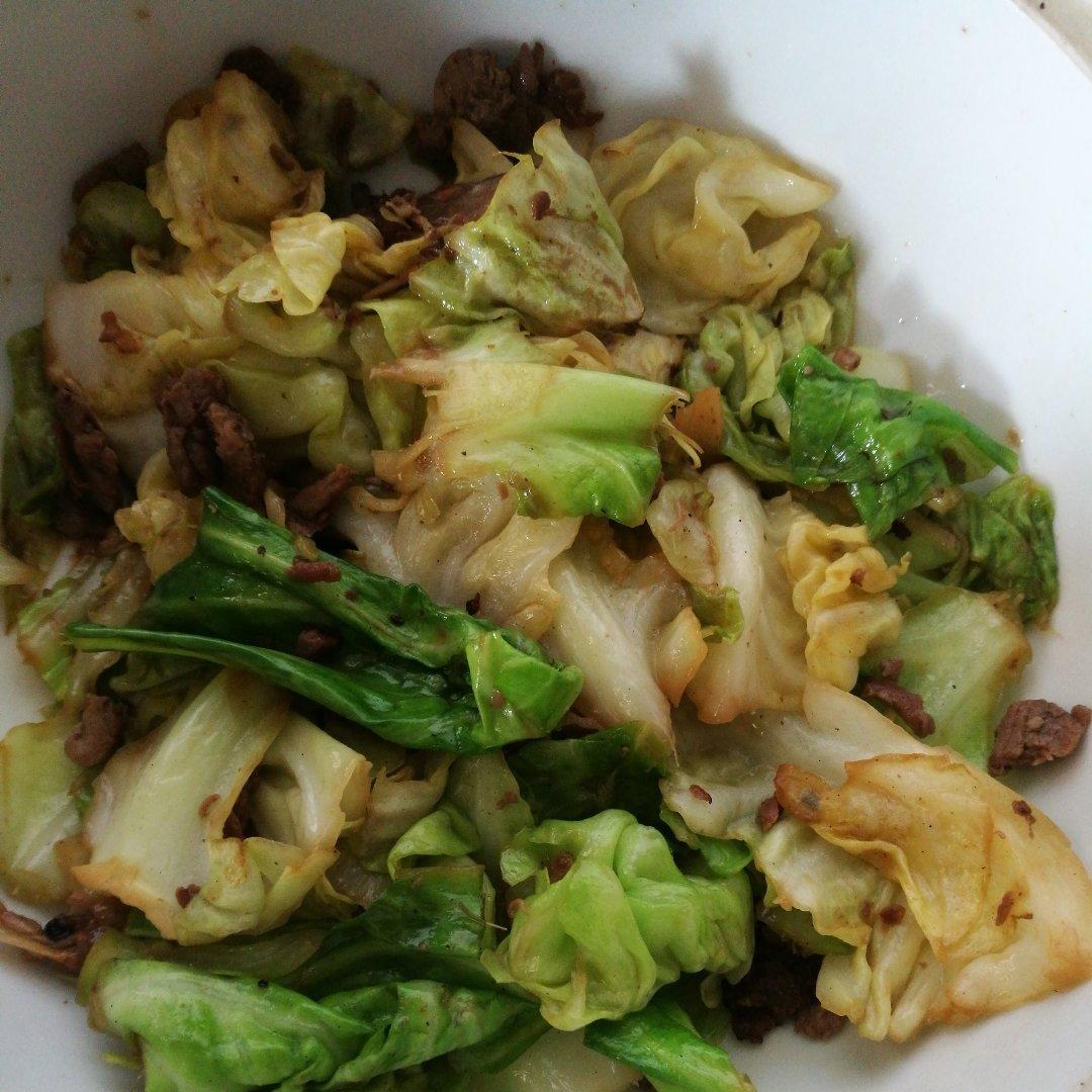 阿婆手撕包菜
