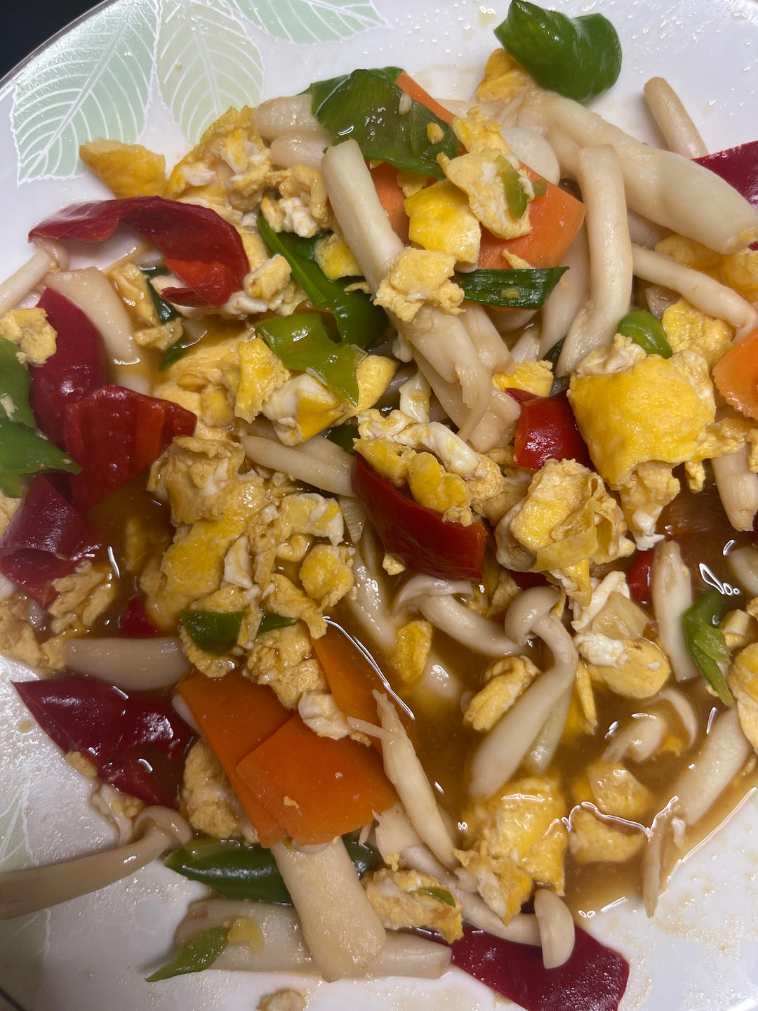 鸡蛋炒海鲜菇