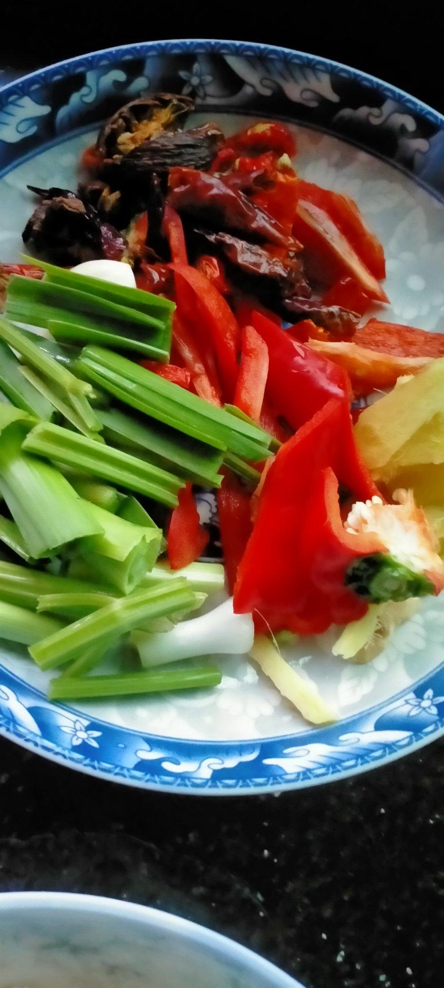脆皮五花肉